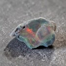Opal, svart fra Etiopia Rå 1,81 gram AAA-kvalitet thumbnail