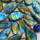 Labradoritt firkant cabochon 5-15 gram  AAA+ kvalitet thumbnail