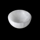 Selenitt, hvit bolle diameter 10 cm thumbnail