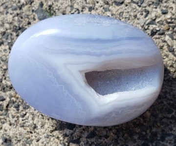 Agat, blonde Kalsedon (Blue Lace) Geode Tromlet Medium AAA-kvalitet