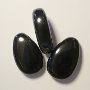 Obsidian, svart anheng med sidehull AAA+ kvalitet