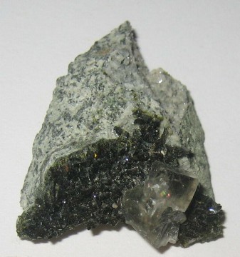 Babingtonitt Rå 6,5 gram AA-kvalitet