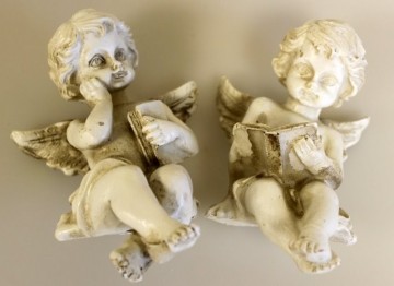 Vintage Reading Cherubs 5 cm