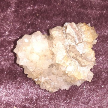 Bergkrystall cluster i Matrix 72 gram AAA-kvalitet