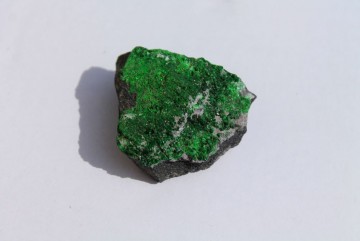 Uvarovitt (Grønn Granat) 57 gram