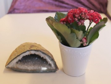 Agat geode med Bergkrystall 560 gram