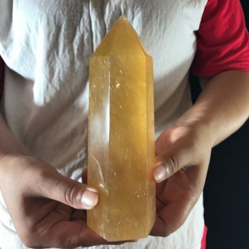 Kalsitt, oransje generator 18,7 cm, 1060 gram