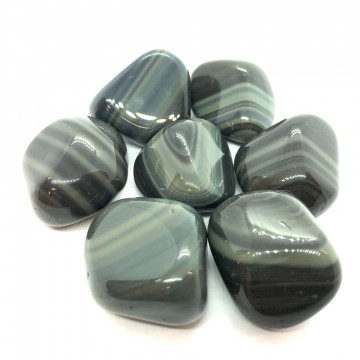 Obsidian, platina Tromlet Medium AAA-kvalitet