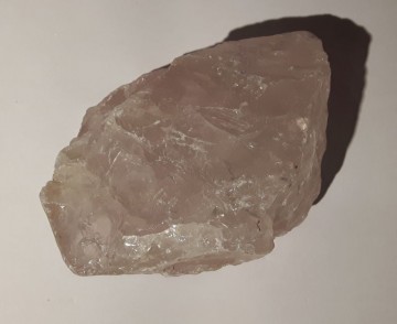 Rosenkvarts rå 558 gram AA-kvalitet