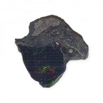 Opal, svart fra Etiopia Rå 1,00 gram AAA-kvalitet