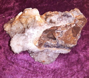 Bergkrystall cluster i Matrix 835 gram AAA-kvalitet