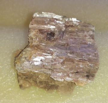 Turmalin rosa (Rubelitt) Rå 210 gram A-kvalitet