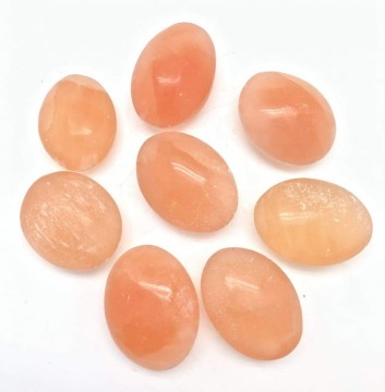 Selenitt, oransje massasjestein 7 cm