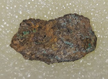 Melanitt Granat (Andraditt) Rå 7 gram AA-kvalitet