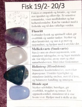 Fiskene, 4 krystaller og smykkebur