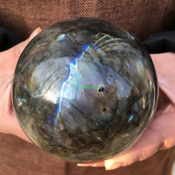 Labradoritt kule 94 mm, 1380 gram