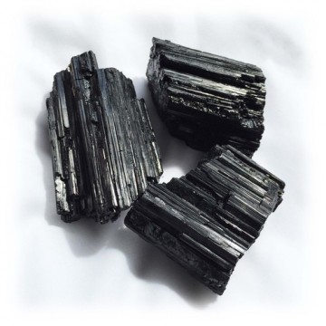 Turmalin, svart Rå Medium AAA-kvalitet