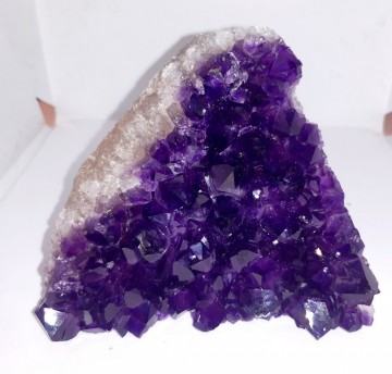 Ametyst Cut Base stående (geode) AA-kvalitet 887 gram