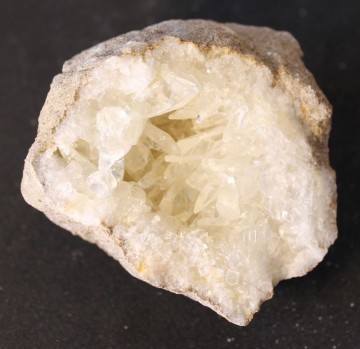 Kalsitt geode 312 gram