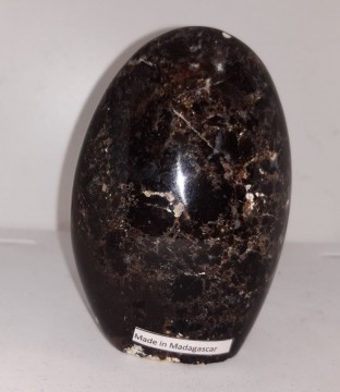 Opal, svart skulptur 337 gram, 95 mm