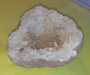 Kalsitt geode 1,33 kilo