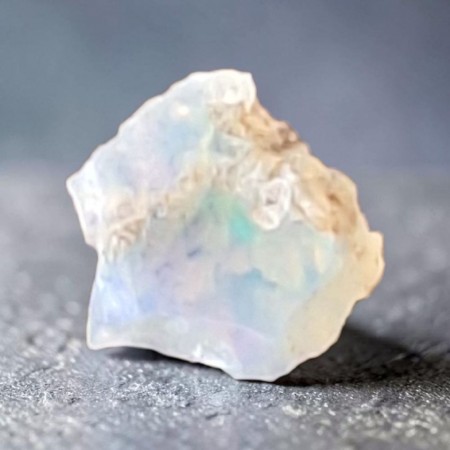 Opal, svart fra Etiopia Rå 1,27 gram AAA-kvalitet
