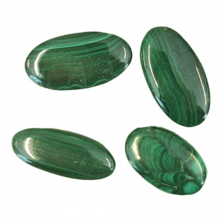 Malakitt CAB Oval 6-8 gram AAA-kvalitet