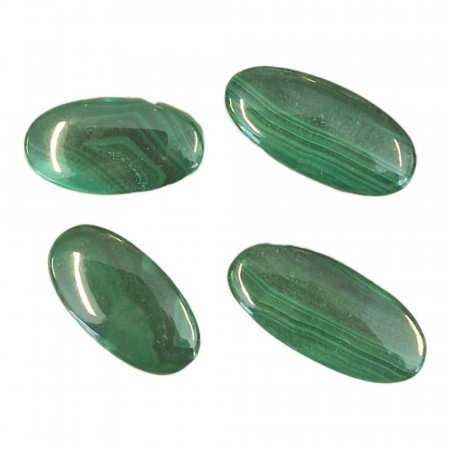 Malakitt CAB Oval 4-6 gram AAA-kvalitet